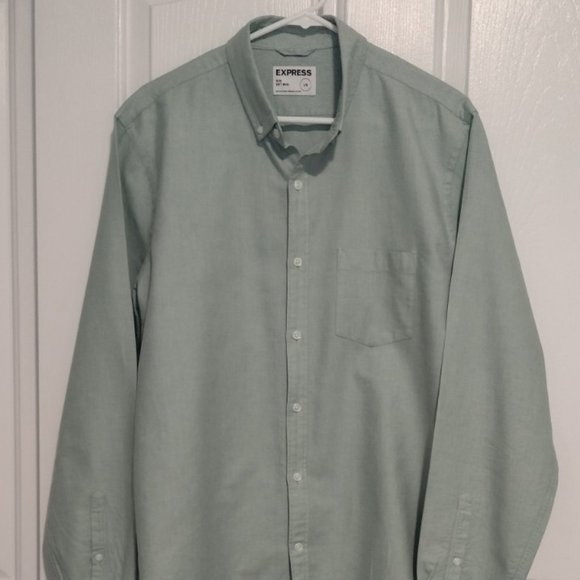Express Men's Slim Soft Wash Oxford Long Sleeve Shirt - Picture 2 of 6